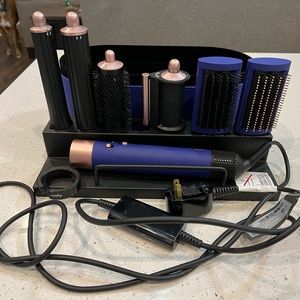 Dyson Airwrap multi-styler Complete Long -
Vinca Blue/Rosé SPECIAL EDITION